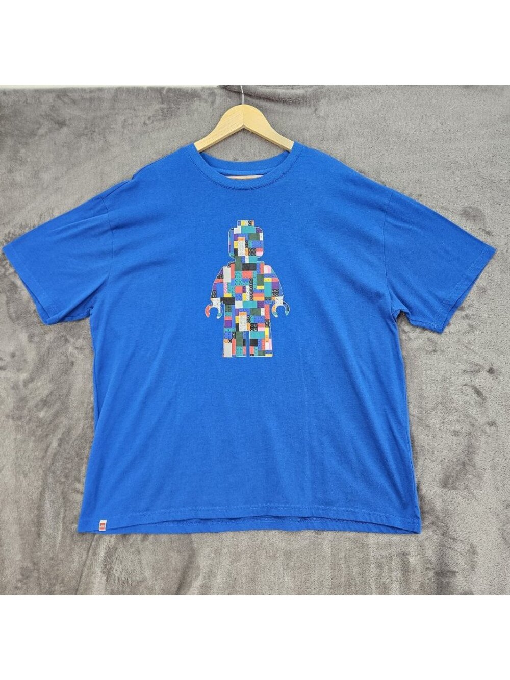 Lego x Target T Shirt XL Mens Blue Short Sleeve Minifigure Urban Brick Graphic